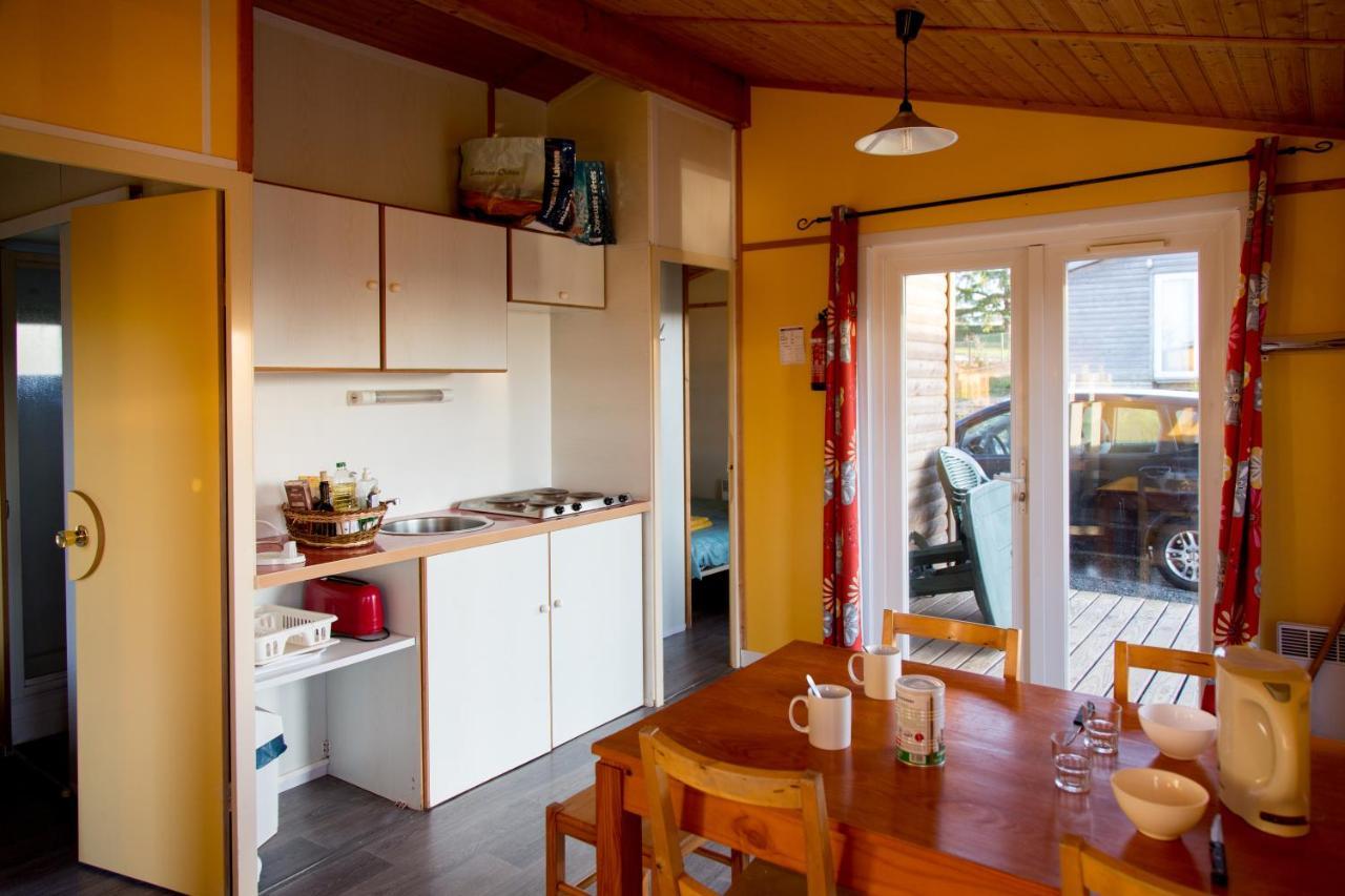 Les Chalets D Hermine Montredon-Labessonnie Ngoại thất bức ảnh