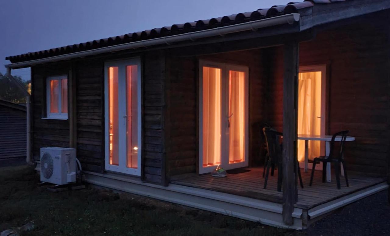Les Chalets D Hermine Montredon-Labessonnie Ngoại thất bức ảnh